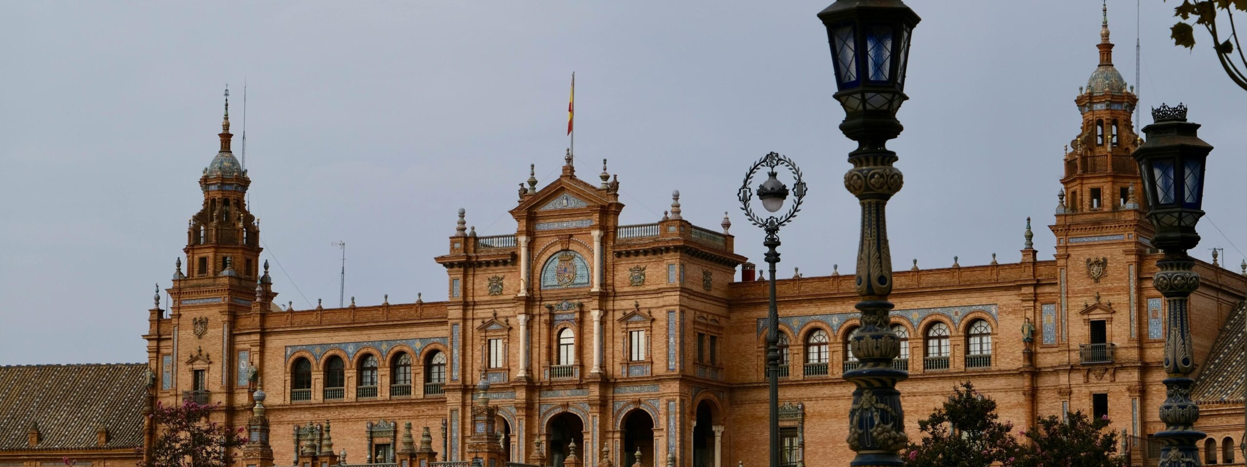 cheap flights worldwide aviasales